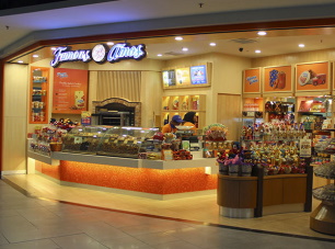 Famous Amos at klia2